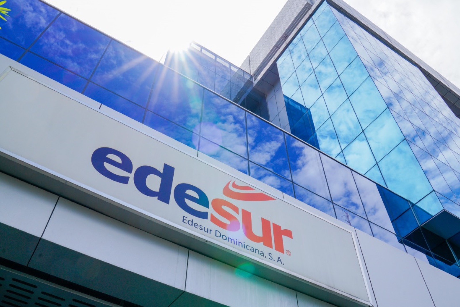Siete subestaciones Edesur